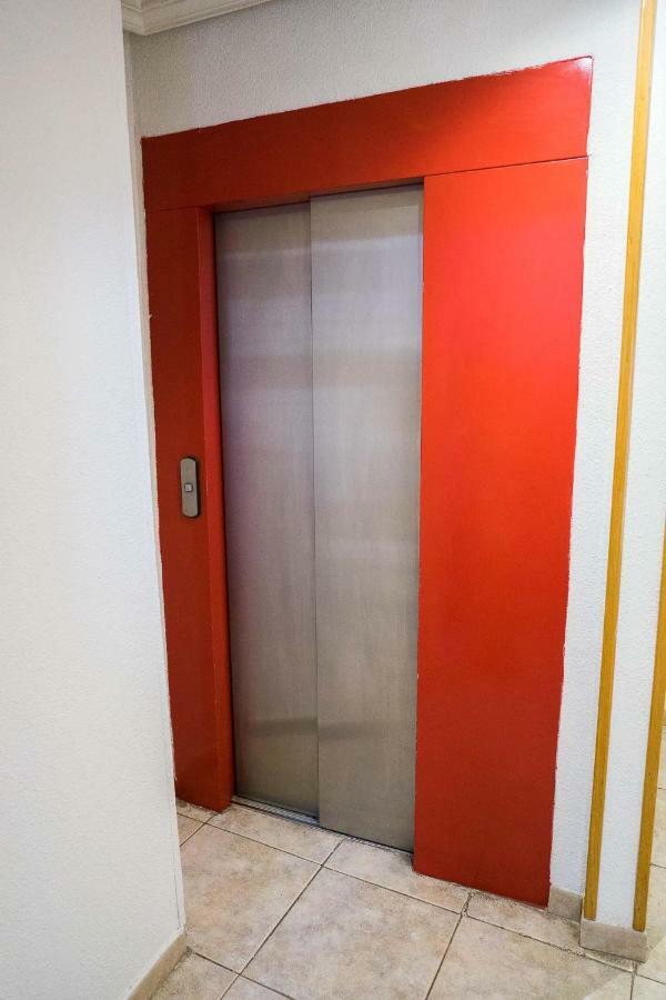 Piso Moderno Centro Madrid Appartement Buitenkant foto