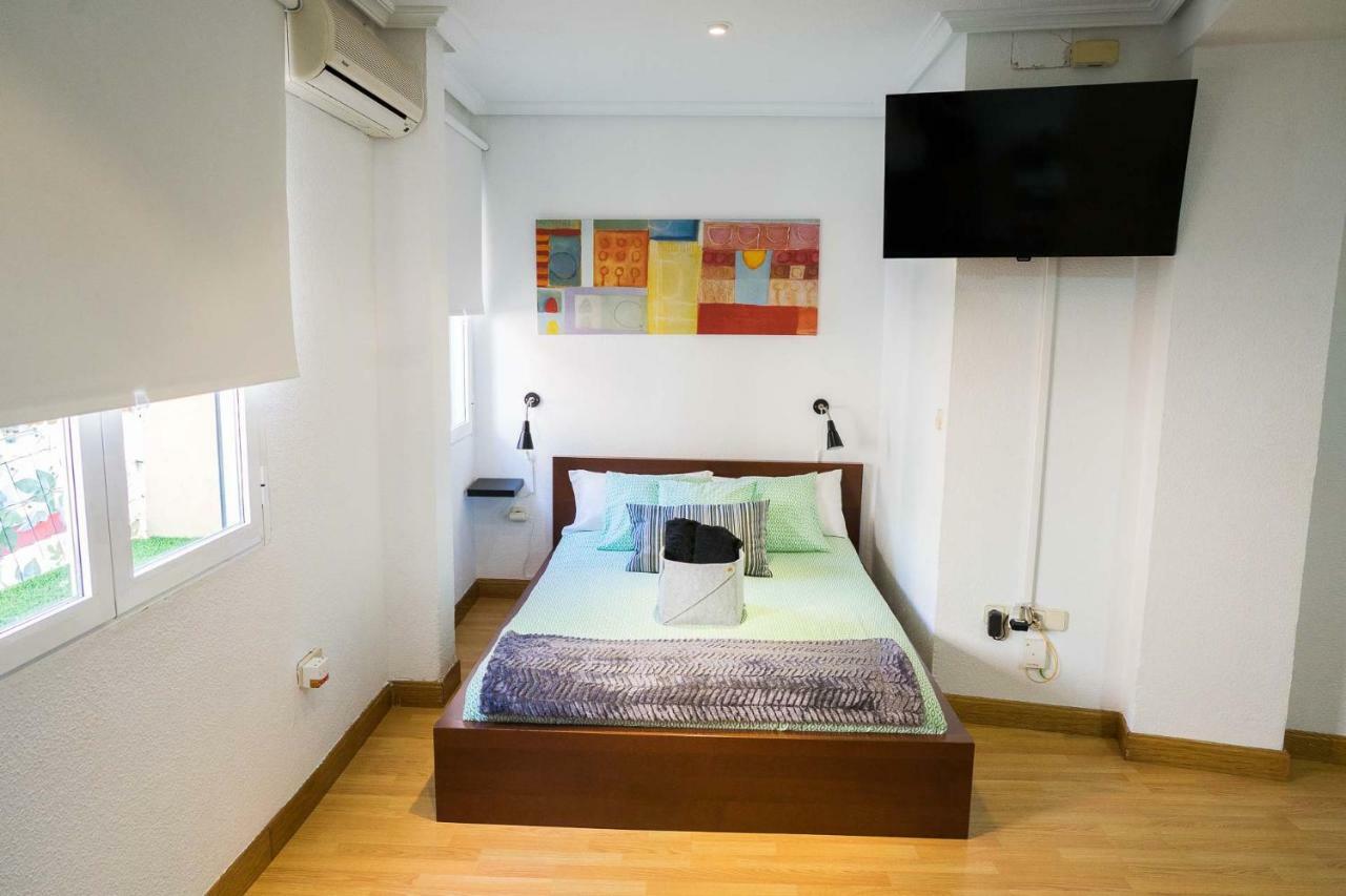 Piso Moderno Centro Madrid Appartement Buitenkant foto
