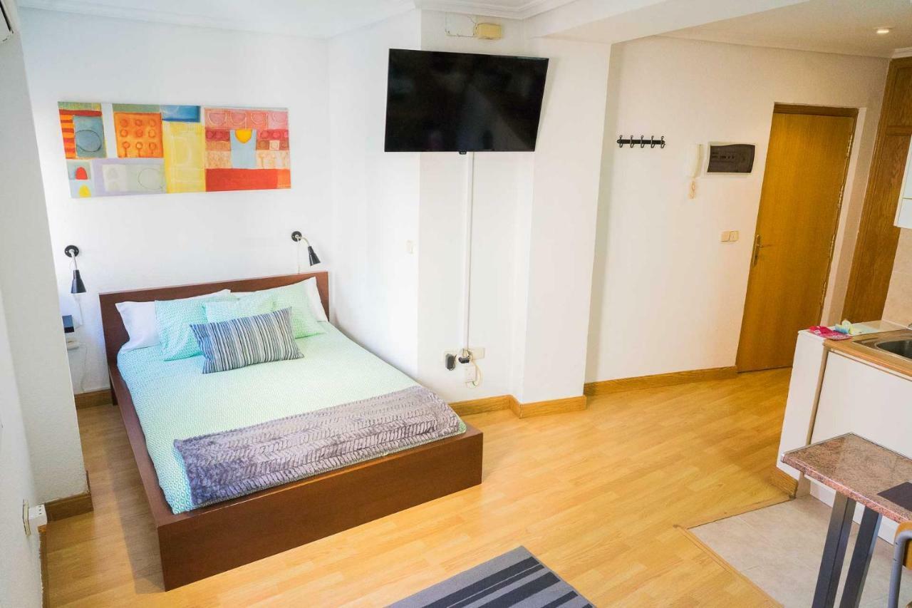 Piso Moderno Centro Madrid Appartement Buitenkant foto